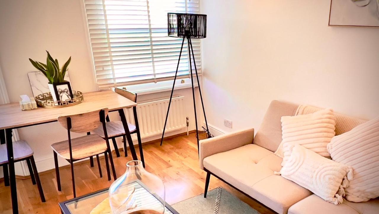 Central 3 Beds, Comfortable Apartment 런던 외부 사진